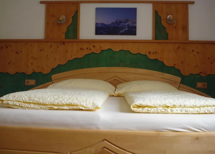 Апартаменты Ahornegger